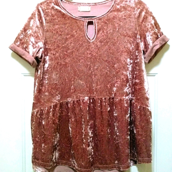 Soft & Electrifying Crushed Velvet Shirt - Picture 2 of 15